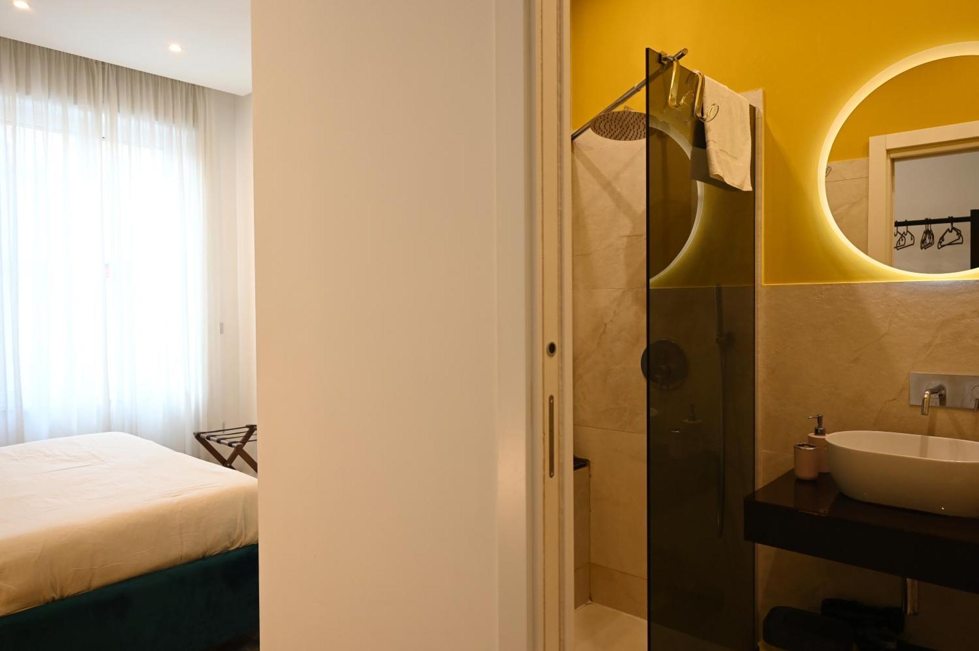 Apartamento Qhouse Nápoles Exterior foto