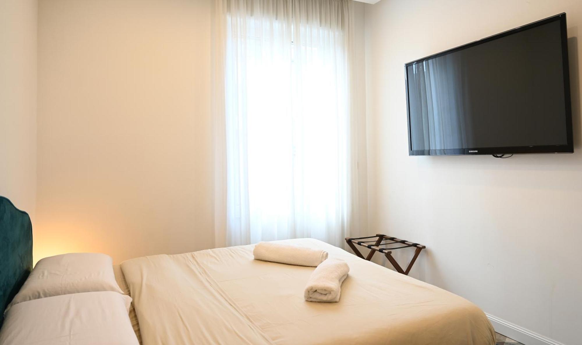Apartamento Qhouse Nápoles Exterior foto